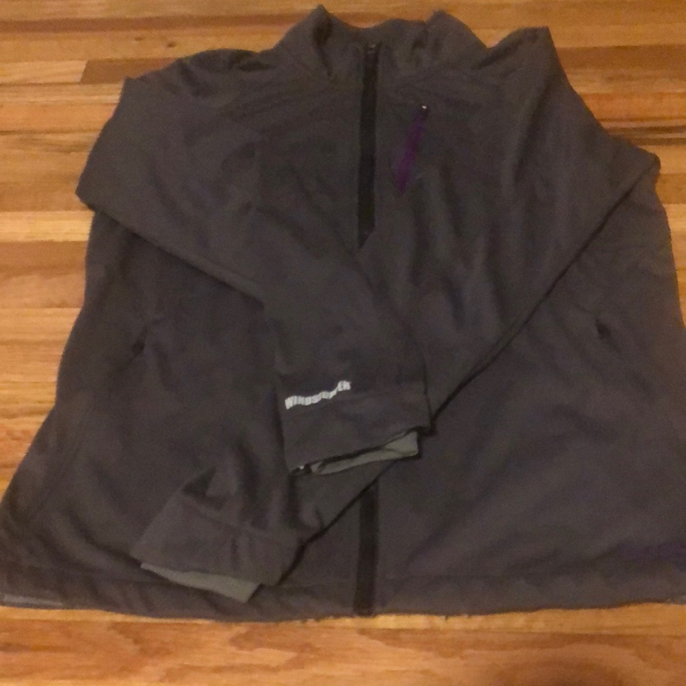 Cabelas windstopper xpg jacket. Size large